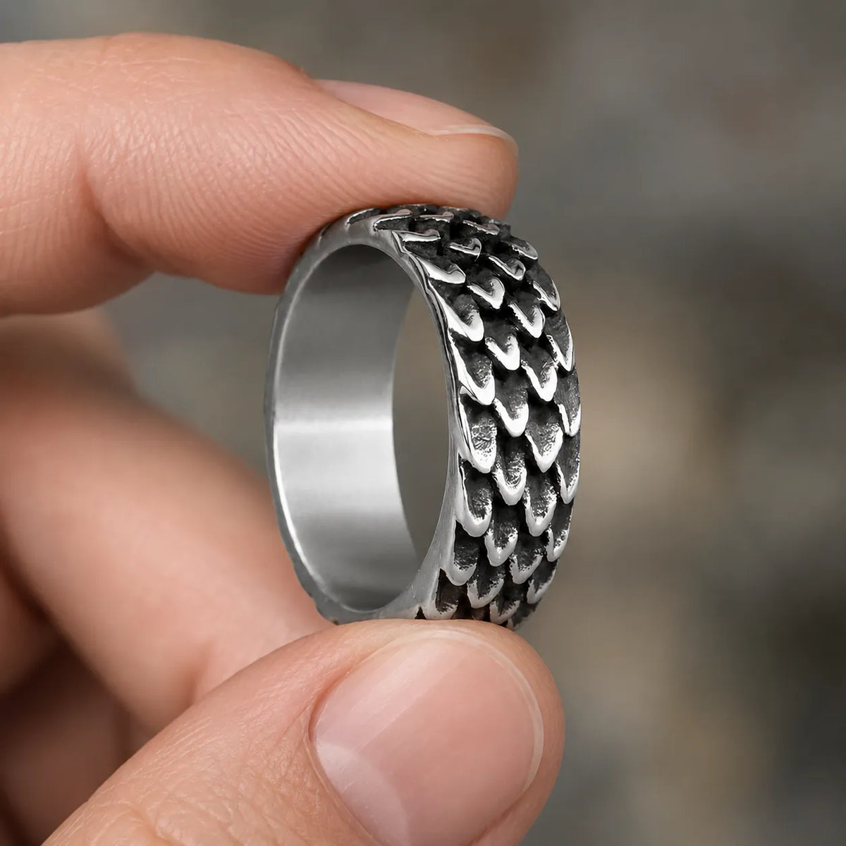 bague draconique acier look motard