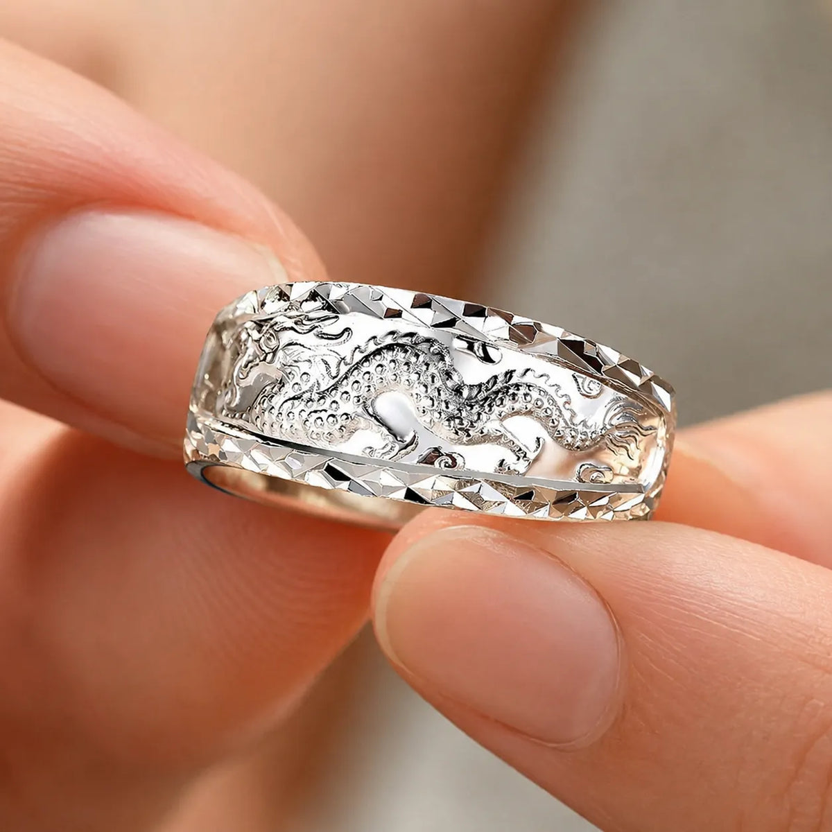 Bague Homme Dragon Argent relief gravé