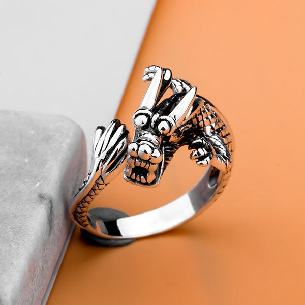 Bague dragon porte-bonheur