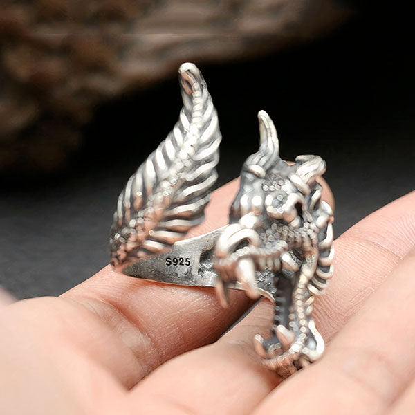 Bague dragon spirale