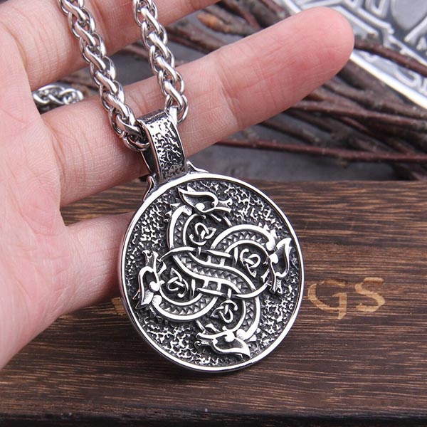 Collier Dragon Symbole Viking
