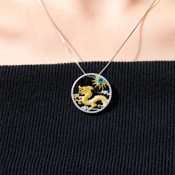 Collier Dragon Topaze Bleu