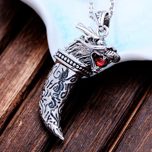 Collier tête de dragon