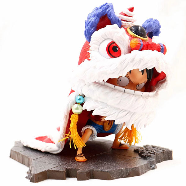 Figurine dragon luffy
