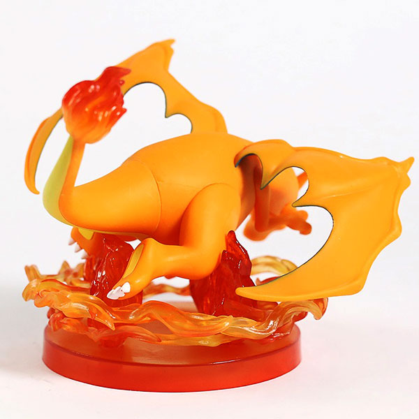 Figurine Dragon Pokémon Dracaufeu