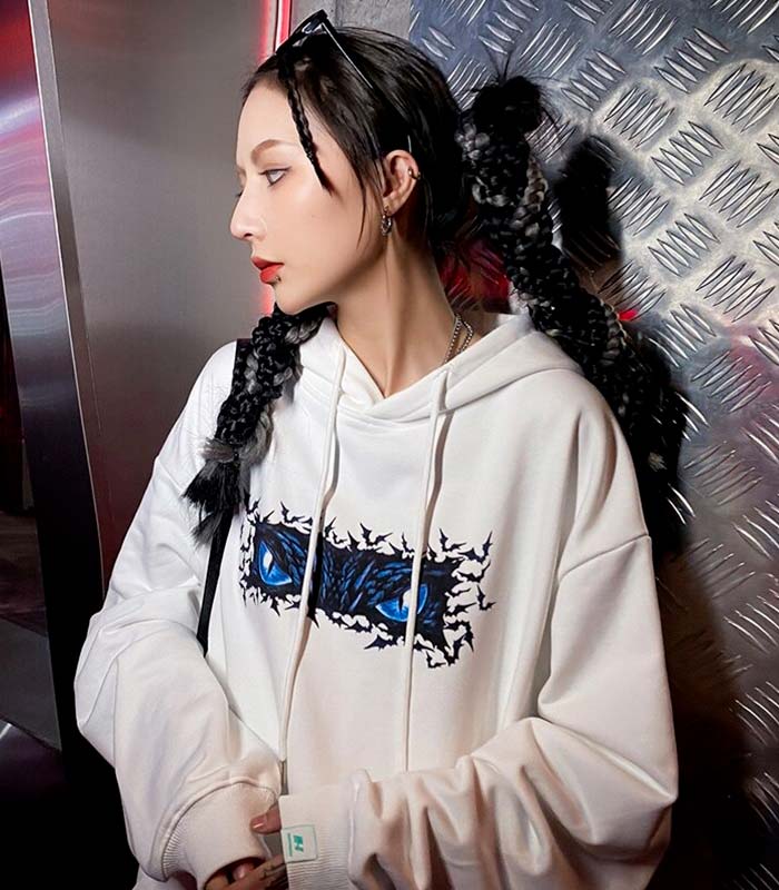 Sweat yeux de dragon