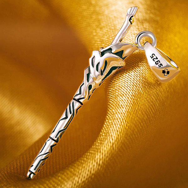 Collier dragon épée de rupture